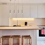 Le Cocon Du Koenigsbourg Parking Apartman Colmar